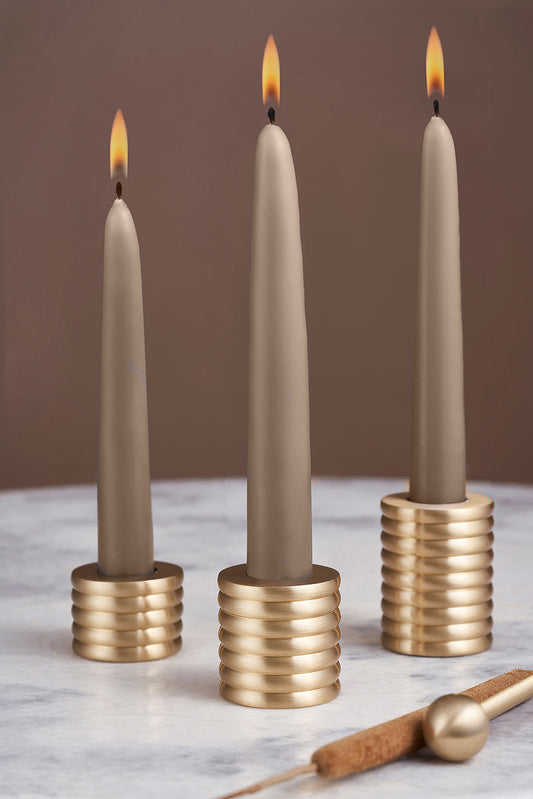 d'Oro Luce  - Elegant Brass Candle Holder Set: The Perfect Accent for Your Home ( Set of 3 )